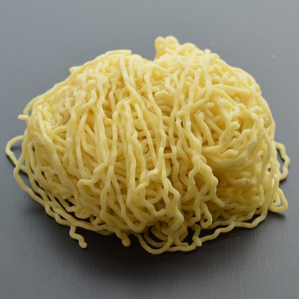 商品名:山形、多加水 熟成の極細麺・ちぢれ麺の生麺