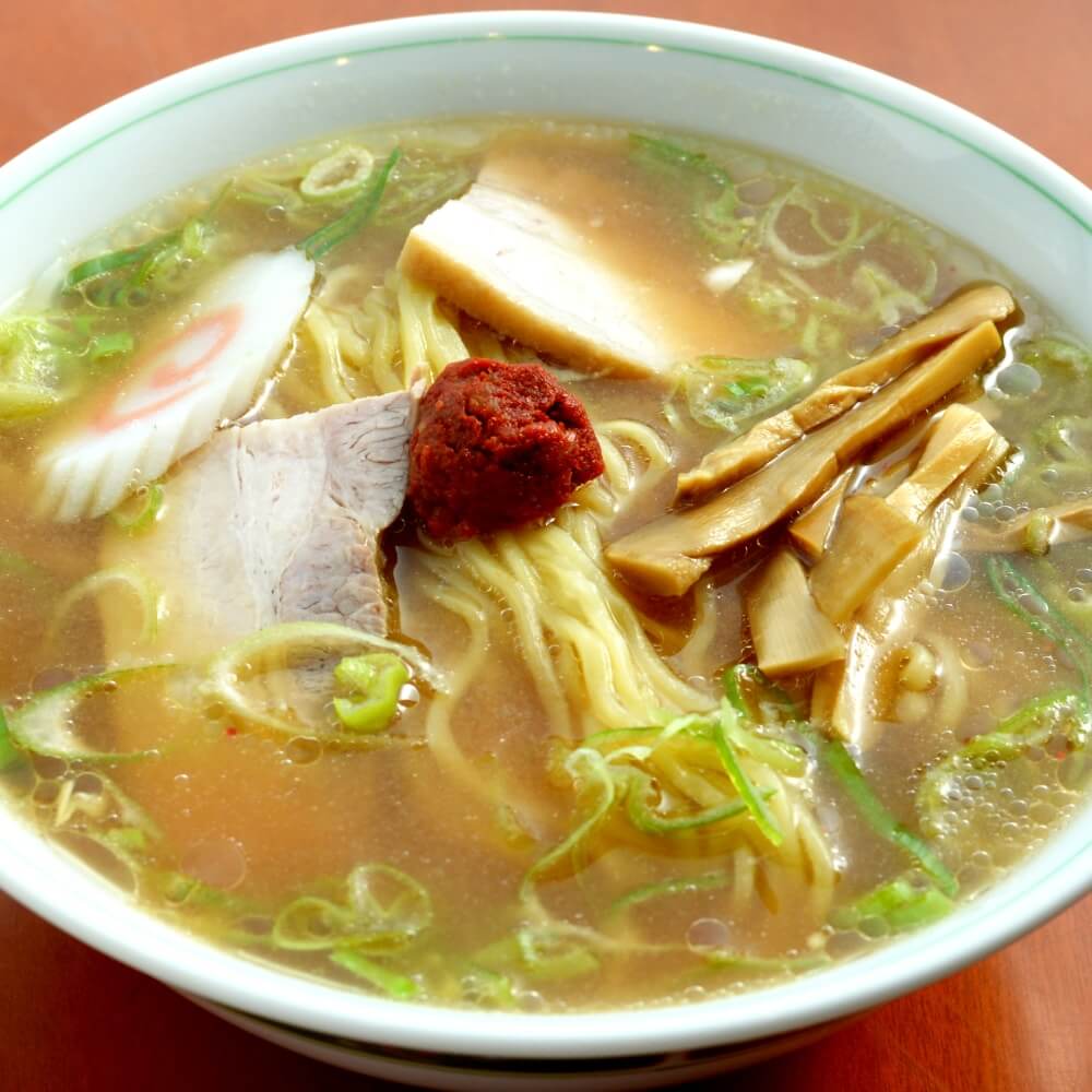 商品名:福寿、多加水 熟成の平打ち太麺・ストレート麺の味噌ラーメン
