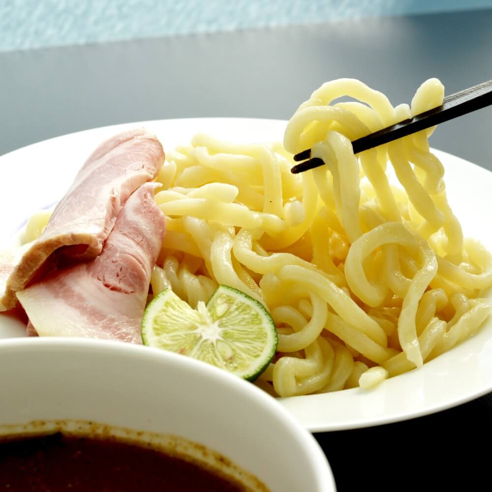 商品名:つけ麺・まぜそば用 超極太麺、中加水の極太麺・ストレート麺のつけめん