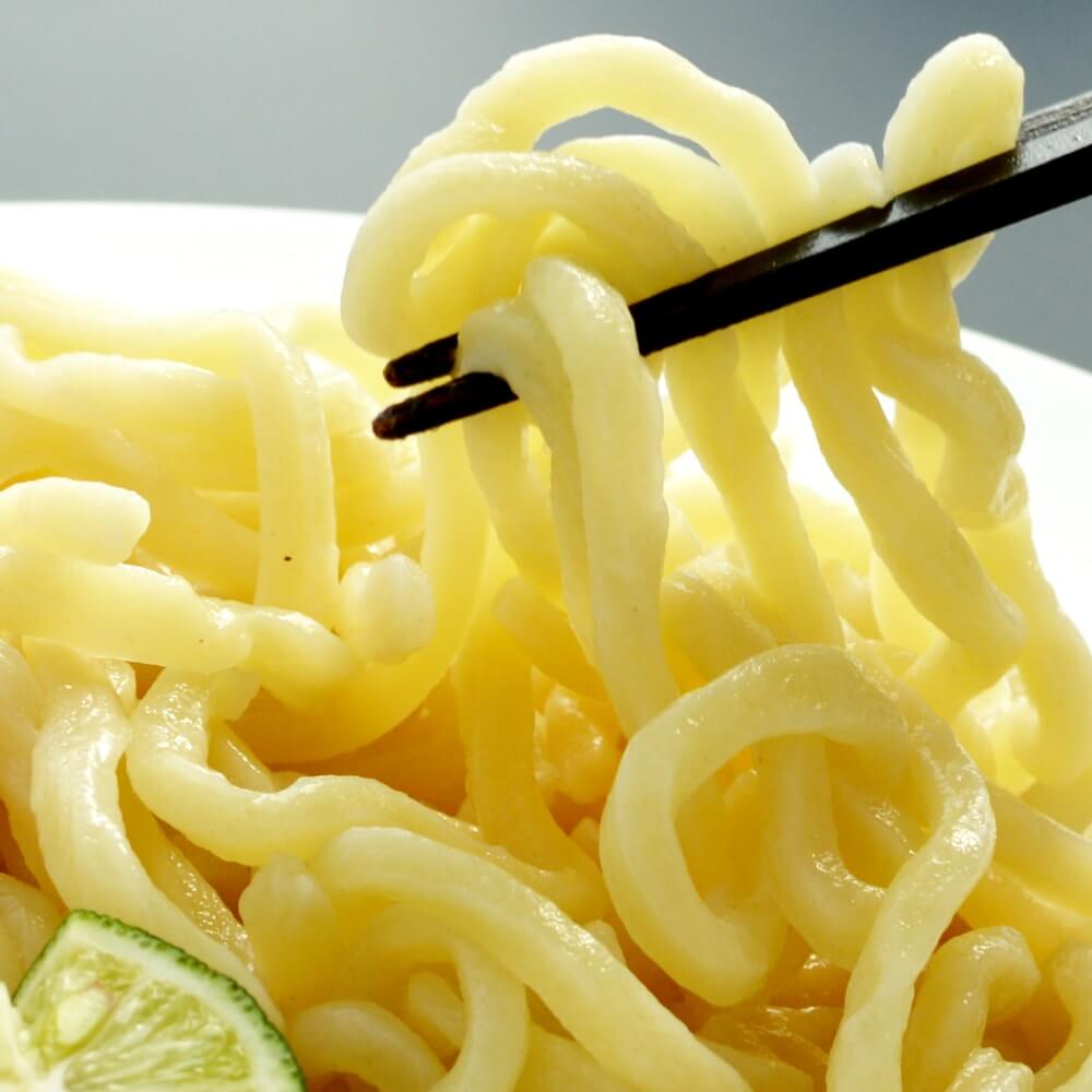 商品名:つけ麺・まぜそば用 超極太麺、中加水の極太麺・ストレート麺のつけめんアップ